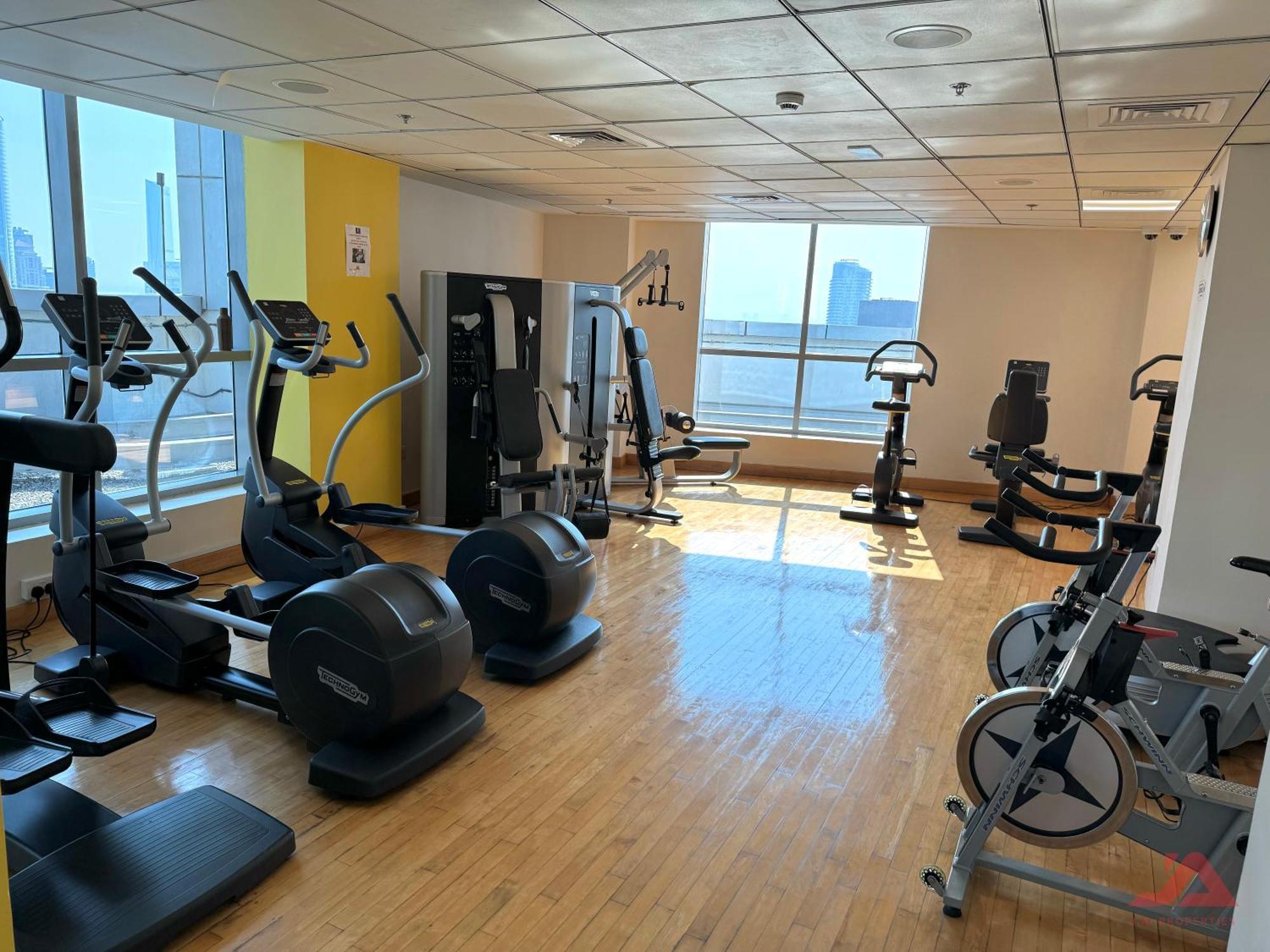 Cozy Marina & Sea View Apt In Bay Central Tower Dubai Marina With Modern Gym & Pool, Steps To Beach & Metro Ngoại thất bức ảnh