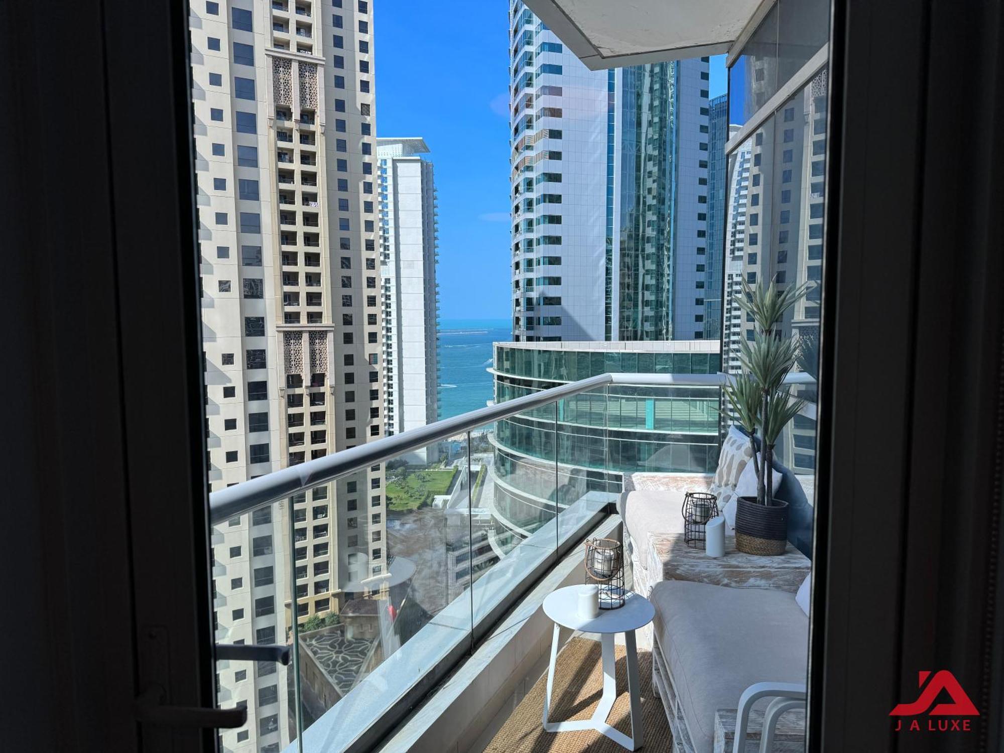 Cozy Marina & Sea View Apt In Bay Central Tower Dubai Marina With Modern Gym & Pool, Steps To Beach & Metro Ngoại thất bức ảnh