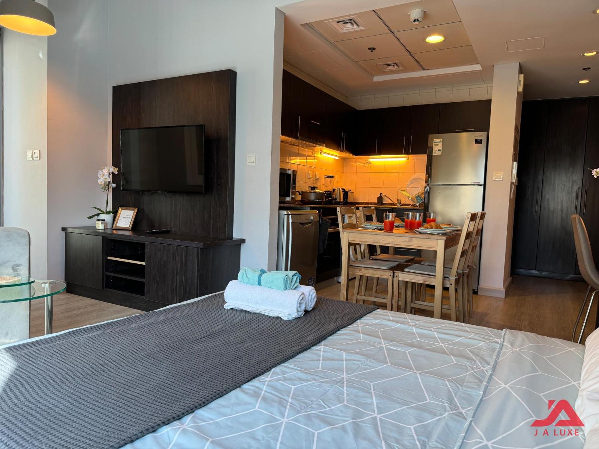Cozy Marina & Sea View Apt In Bay Central Tower Dubai Marina With Modern Gym & Pool, Steps To Beach & Metro Ngoại thất bức ảnh