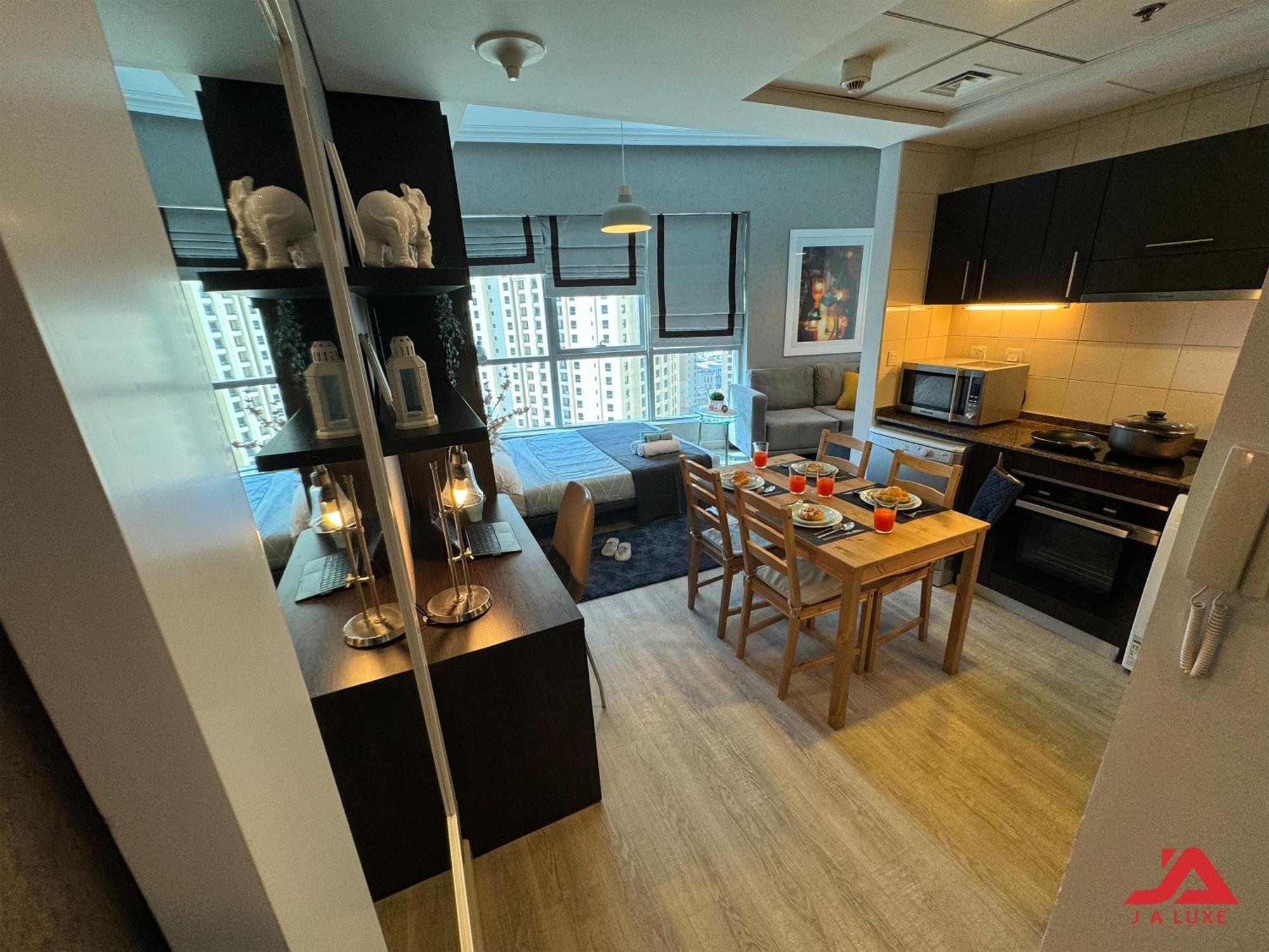 Cozy Marina & Sea View Apt In Bay Central Tower Dubai Marina With Modern Gym & Pool, Steps To Beach & Metro Ngoại thất bức ảnh
